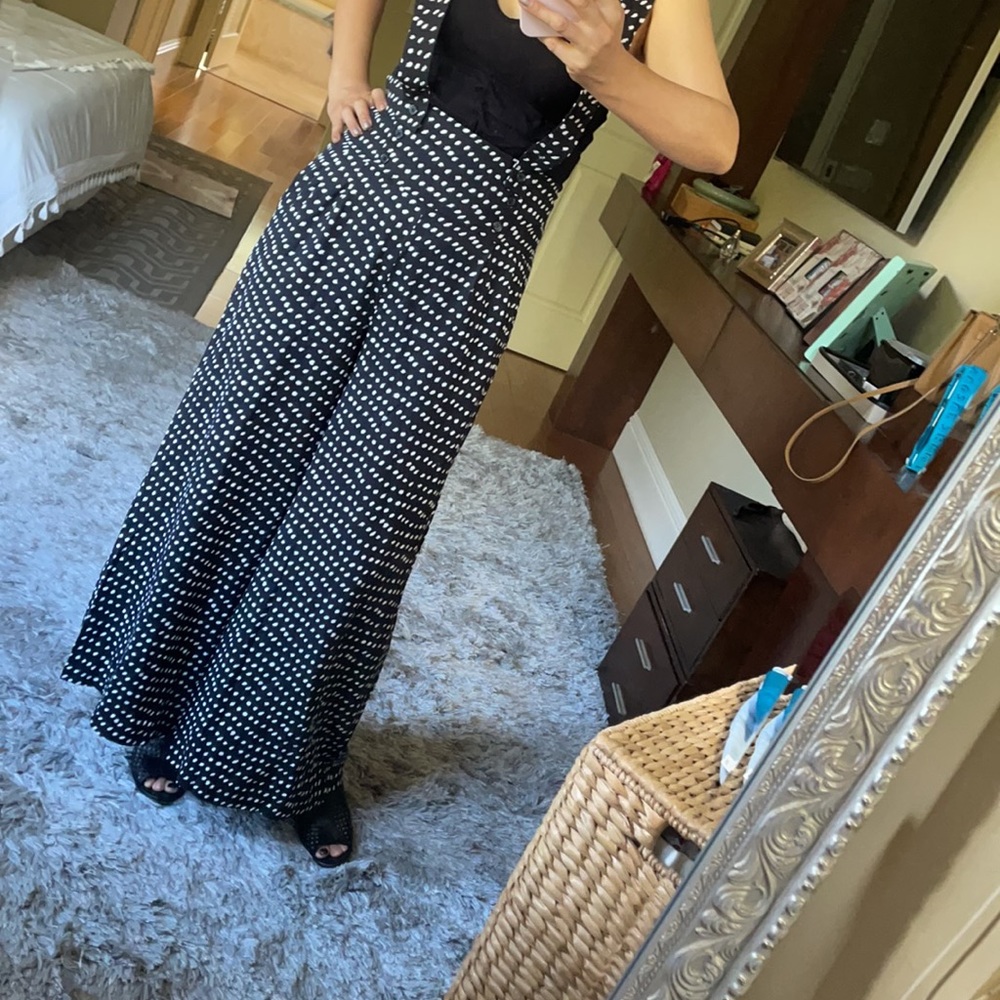 Lost and wander jumpsuit 💖❤️✅ - Picture 4 of 11